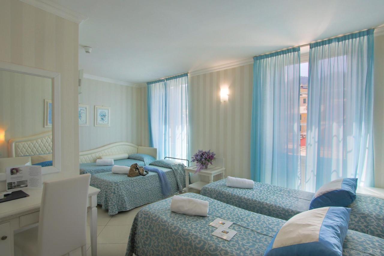 Hotel Nazionale Леванто Екстериор снимка